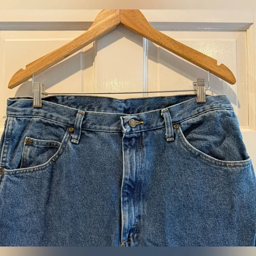 Wrangler 5 Star Premium Denim Regular Fit Blue Jeans Size 36 X 32 (measures 31”)